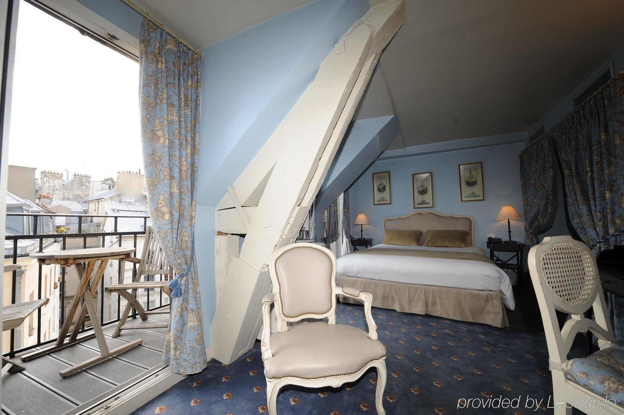 Hotel Des Ducs D'Anjou Párizs Szoba fotó